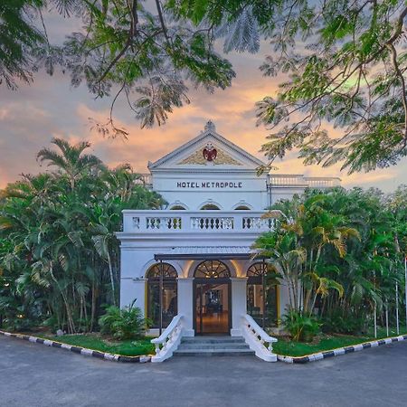 Royal Orchid Metropole Májszúr Kültér fotó