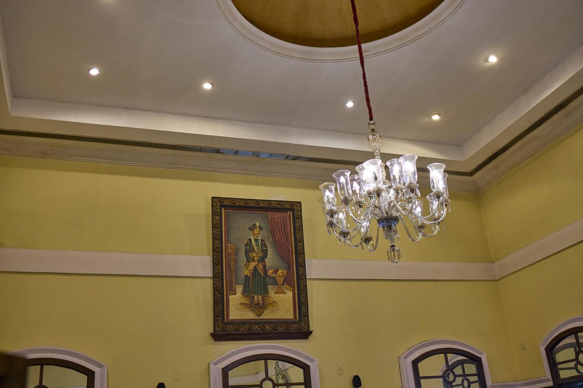Royal Orchid Metropole Májszúr Kültér fotó